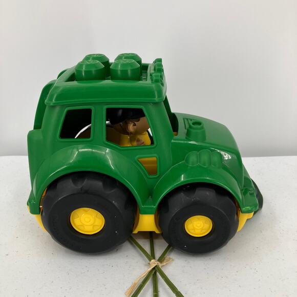 Mega Bloks Block John Deere Green Yellow Plastic Building Toy Lil Tractor Farmer - Picture 4 of 11